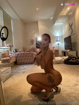Chloe Saxon N18