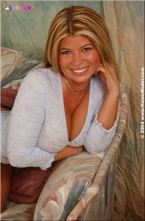 halee-model photo #378 photo n 378