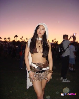 diana-zhang photo #17 photo n 17