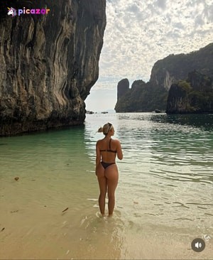 holly_humphreys photo #10 photo n 10