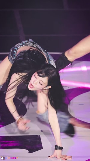 lee-chaeyoung video #4 photo n 4
