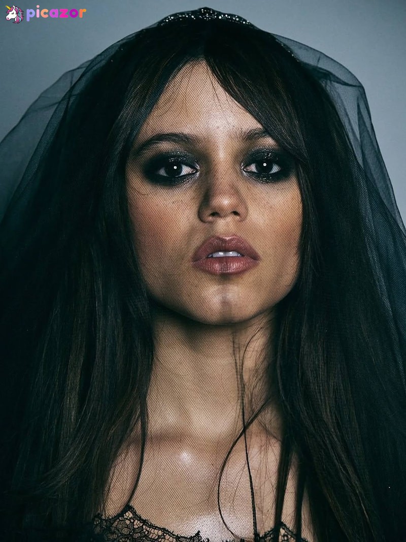 Jenna Ortega N235