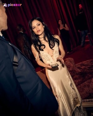 jenna-ortega photo #345 photo n 345