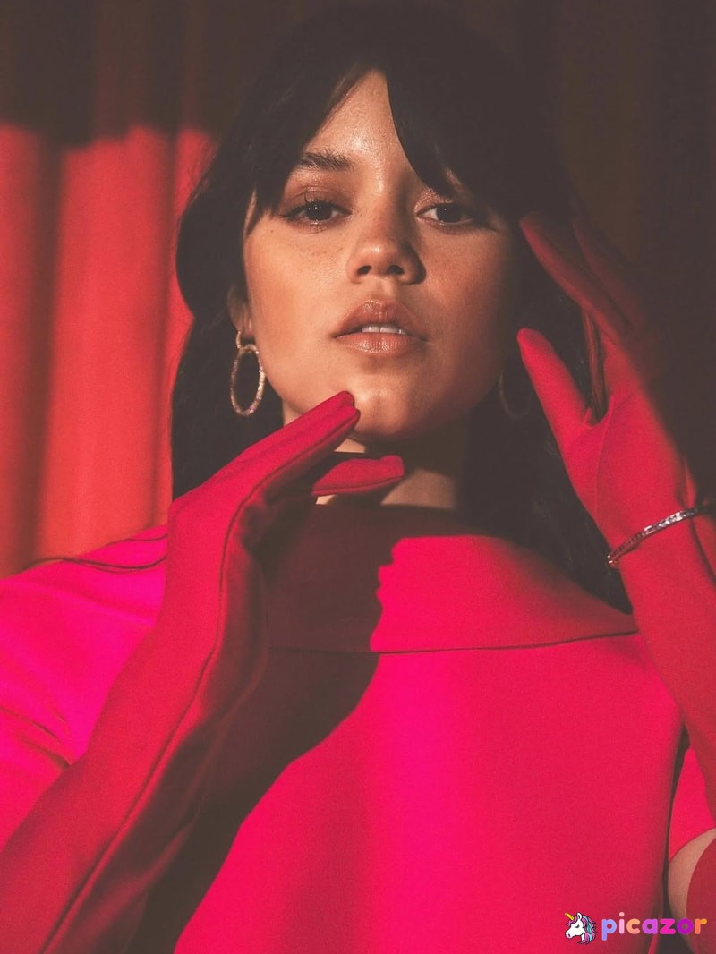 Jenna Ortega N226