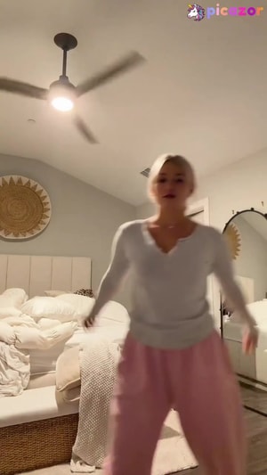 katie-sigmond video #288 photo n 288