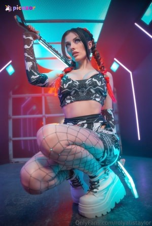 Rolyatistaylor  N98