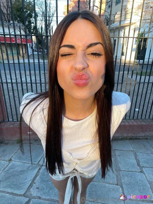 hottie mari - Image