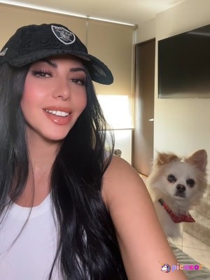 Jimena Sanchez - Thumb