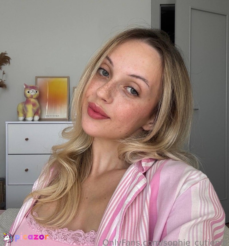 sophie_cutiepie N14