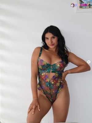 viiviiana_sanchez-1 photo #1 photo n 1