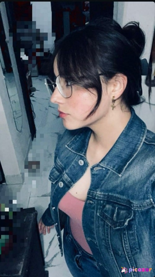 Andrea Yaraví  - Image