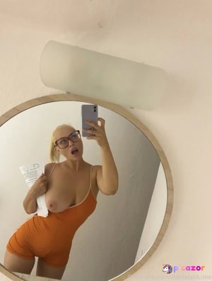 Daniela Blume - Thumb