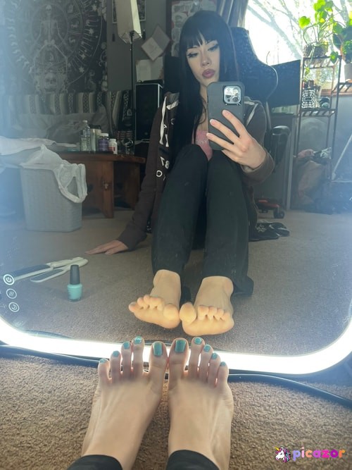 tifeets - Image