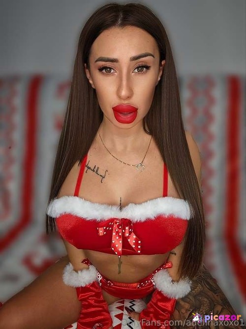 adelinaxoxo1 - Image