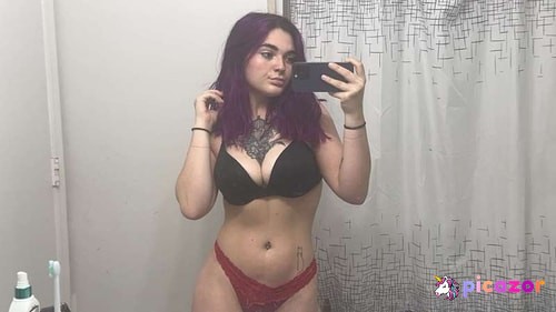 grippysockgirl456 - Image
