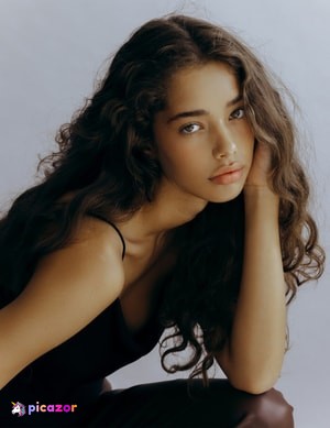 carolina-azevedo photo #3 photo n 3