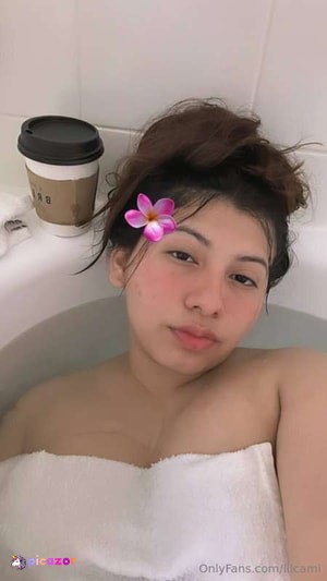 lilcami - Thumb