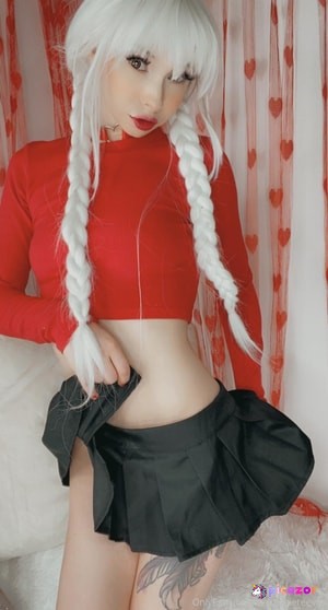 Kenzie Reeves N22