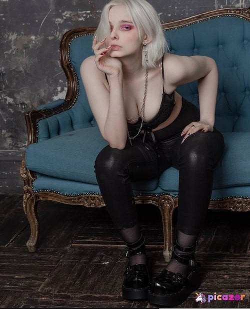 Mia_green_tea - Image