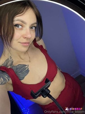 mila_bloom - Thumb