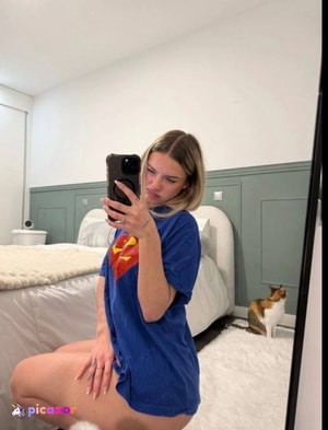 Lia Sikora - Thumb