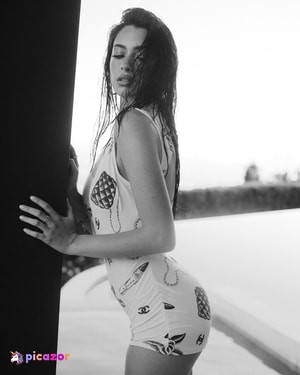 mishka-chantal-silva-1 photo #234 photo n 234