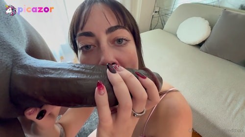 yungllamacita  - Image