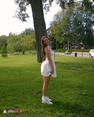 courtney-sarault photo #203 photo n 203