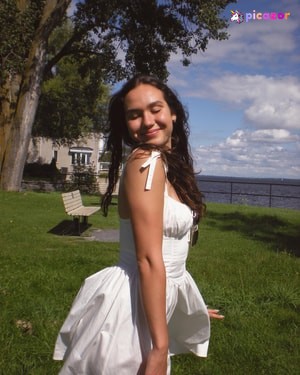 courtney-sarault photo #198 photo n 198