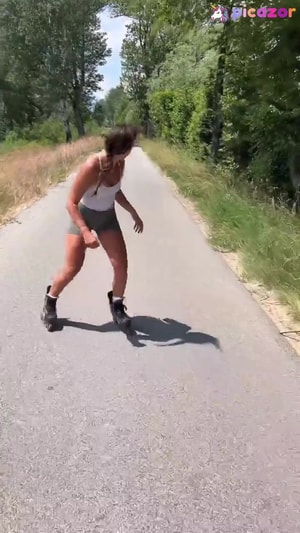 courtney-sarault video #316 photo n 316