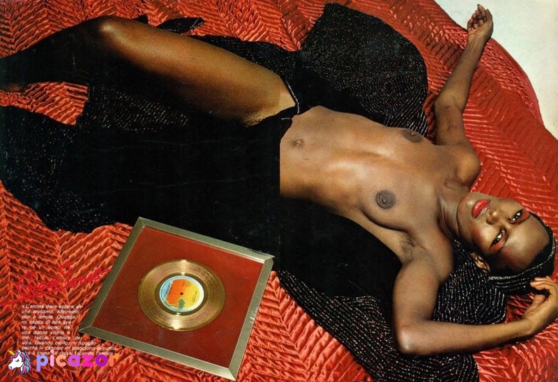 Grace Jones N23