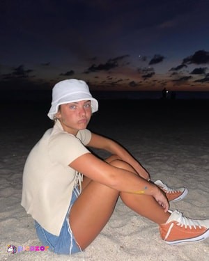 hannah-schlenker photo #341 photo n 341