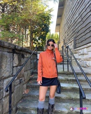 Hannah Schlenker N21