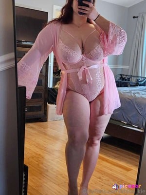 khloe_kie - Thumb