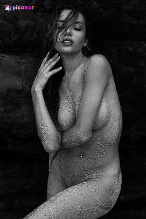 lauren-hart photo #24 photo n 24