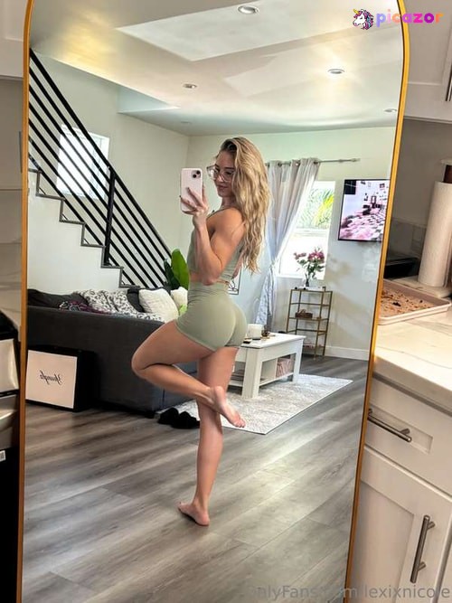 lexixnicole - Image