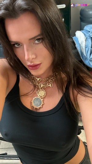 bella-thorne photo #645 photo n 645
