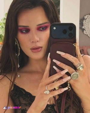 bella-thorne photo #694 photo n 694