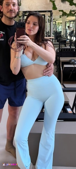 bella-thorne photo #704 photo n 704