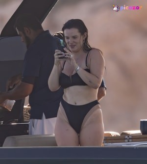 bella-thorne photo #471 photo n 471
