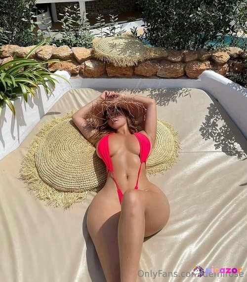 Demi Rose Mawby - Image