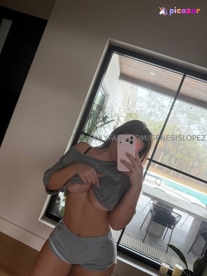 Genesis Mia Lopez  N122