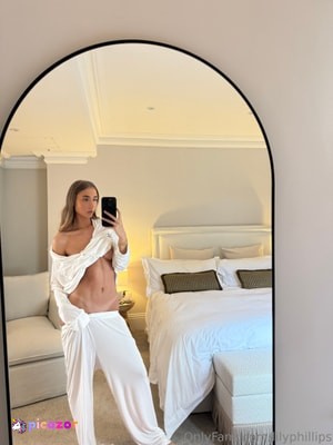 lilydaisyphillips N193