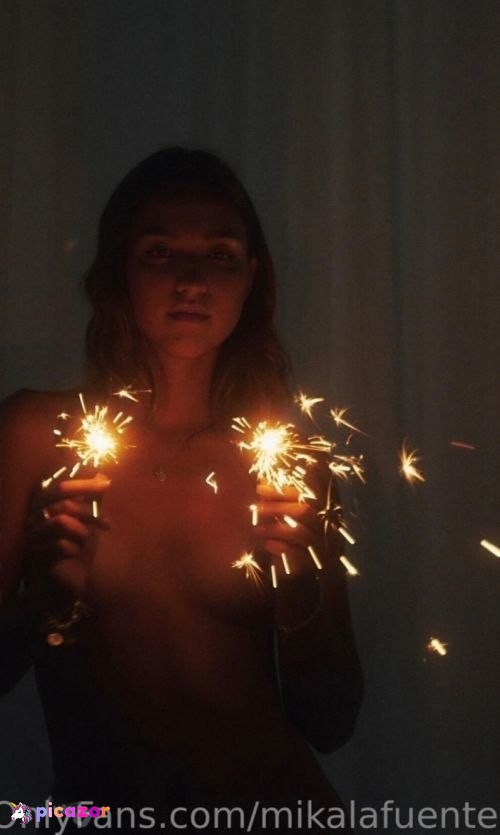 Mikaela Lafuente - Image