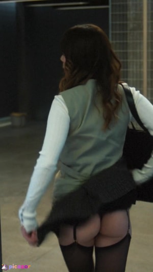 movies-and-tv-scenes video #133 photo n 133