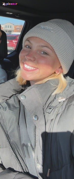 jordyn-jones photo #342 photo n 342