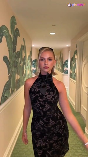 jordyn-jones photo #527 photo n 527