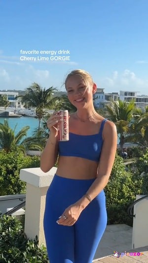 jordyn-jones photo #423 photo n 423