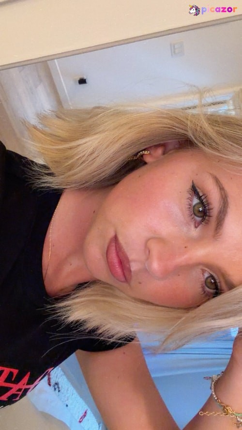 Jordyn Jones - Image