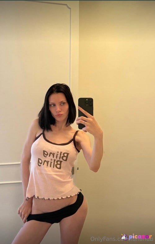 Lana Rhoades - Image